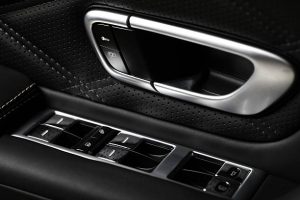 Power Window Mobil