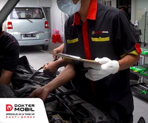 perbedaan mobil MPV dan Mobil SUV