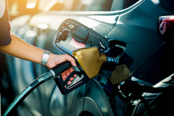 Cek Fungsi Pompa Bensin Mobil